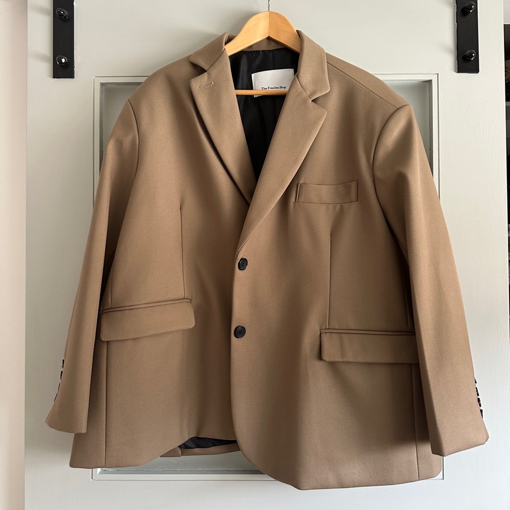 *NWT THE FRANKIE SHOP BOYFRIEND BLAZER